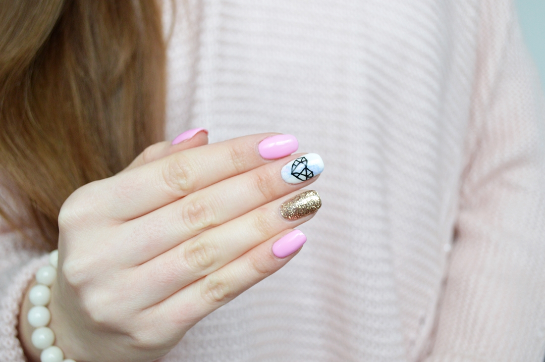 manicure na walentynki puderek.com.pl